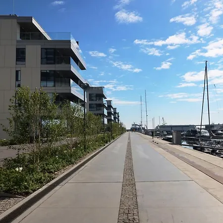 Yacht Park Marina *