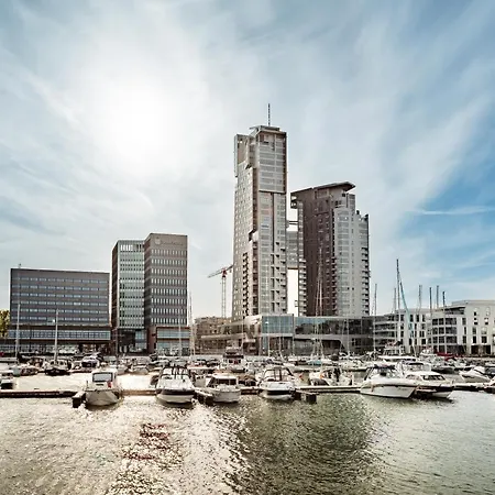 Yacht Park Marina Appartement *